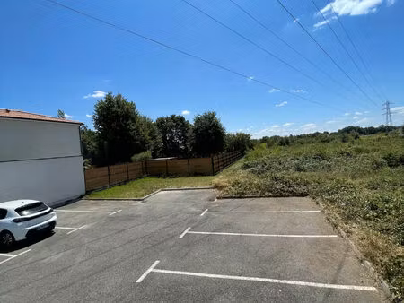 a vendre un terrain de 1661 m² sur la commune de montauban
