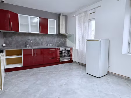 appartement 2 pièces 42 m² à louer la rochelle 17000 ? | era immobilier