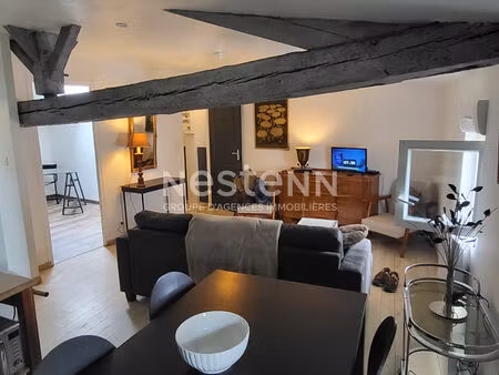 a louer - appartement meublé t3 - centre-ville de luçon - 2e étage (sans ascenseur)