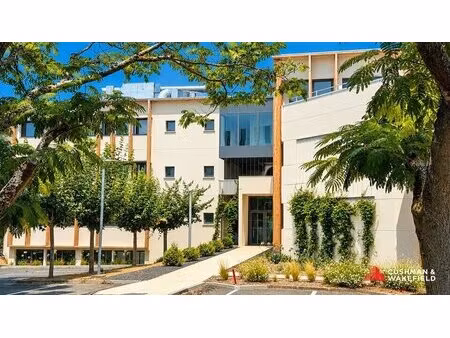 vente bureaux 272 m² à 3 123 m²