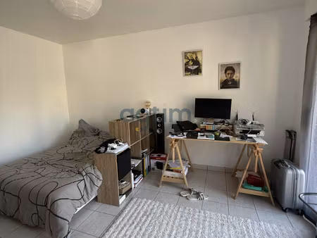 montaigu - studio proche centre ville