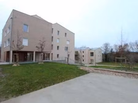 location appartement 2 pièces à carquefou (44470) : à louer 2 pièces / 45m² carquefou