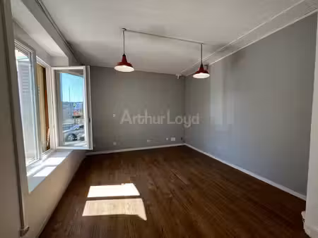 location bureaux 288 m²
