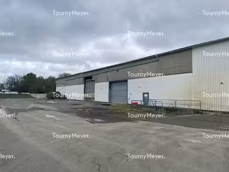 location entrepôt 850m²