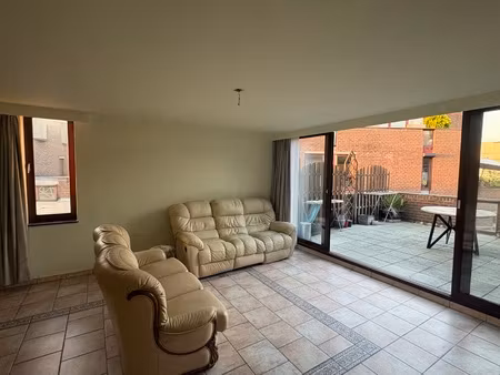 appartement te huur in genk met 3 slaapkamers
