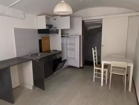 location appartement 1 pièce meublé 31m² st ambroix 30500
