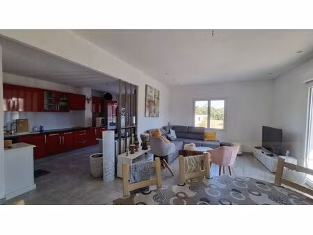 location appartement 4 pièces 107m² sussargues 34160