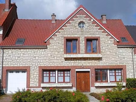 maison familiale 5/6 chambres à 25 mn d’amiens-sud & c.h.u.