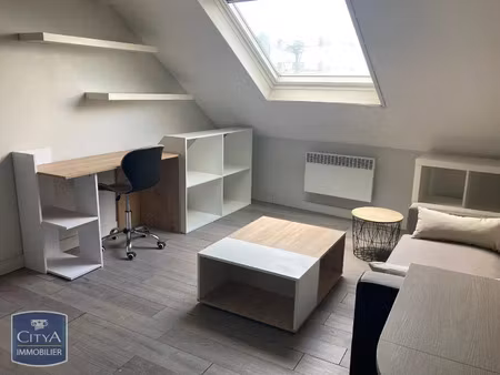 appartement à louer 1 pièce 18.96 m² - valenciennes (59) - 435€