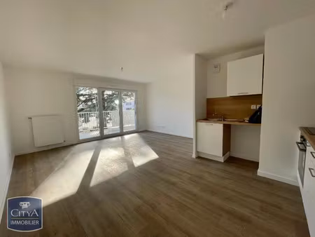 appartement à louer 4 pièces 75.4 m² - chenôve (21) - 944€