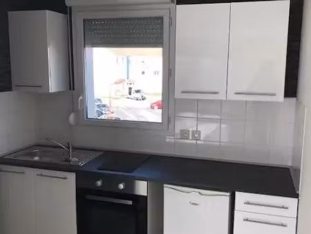 appartement à louer 2 pièces 49.49 m² - écrouves (54) - 560€
