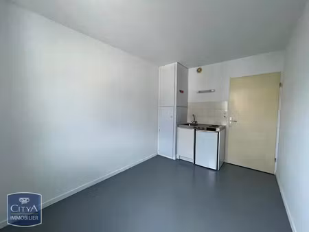 appartement à louer 1 pièce 12.72 m² - tours (37) - 311€