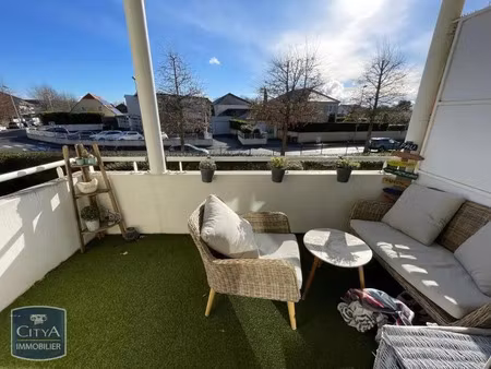 appartement à louer 3 pièces 68.25 m² - lons (64) - 770€