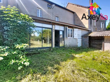 a vendre - semur-en-brionnais- maison de bourg 5 chambres et terrain