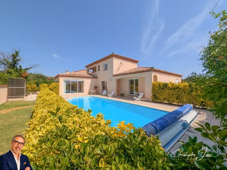 villa méditerranéenne 4 chambres avec piscine  jardin arboré et intimité rare