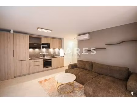 le luxeux - appartement t2 meublé de 60 m2 - jardin de 60m2 - box fermé - 13008