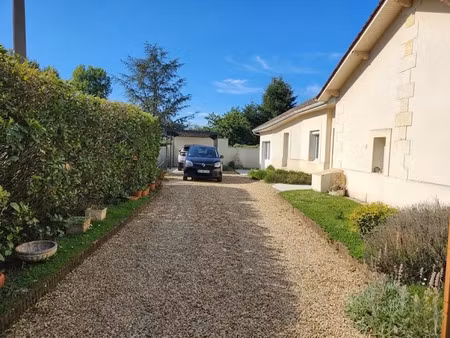vente maison 5 pièces 130 m² à saint-médard-de-guizières (33230)  189 000 €