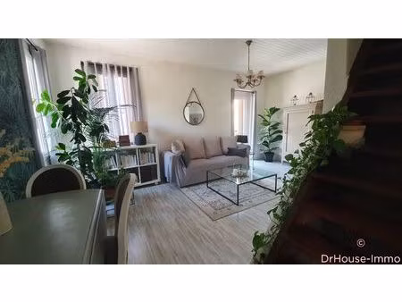 appartement de 4 pièces avec balcon  parking à bastelicaccia