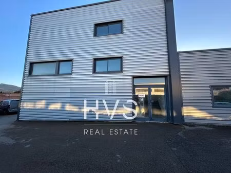 location bureaux 77 m²