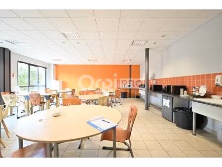 location bureaux 550 m²