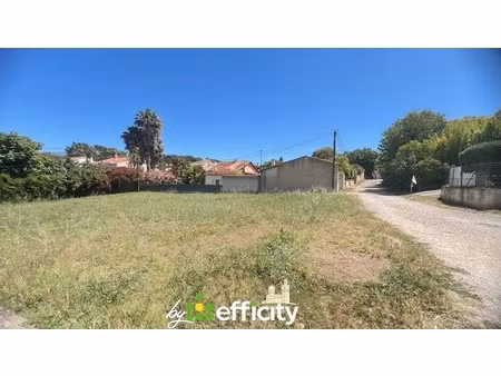 terrain - 600 m²