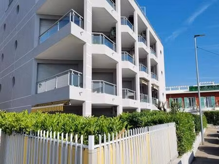 location appartement 1 pièce meublé 30m² cagnes sur mer 06800