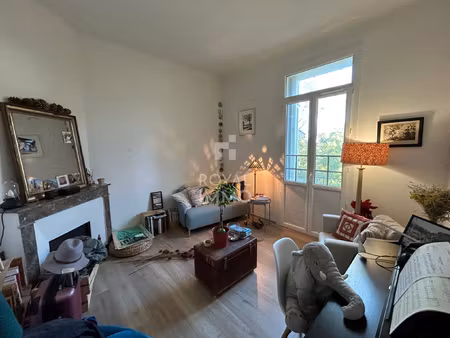 location appartement 3 pièces 55m² toulon 83000