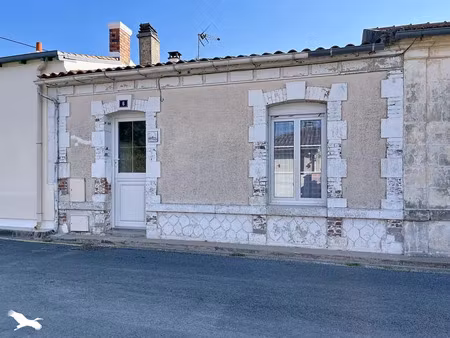 vente maison 4 pièces 96 m² marennes-hiers-brouage (17320)
