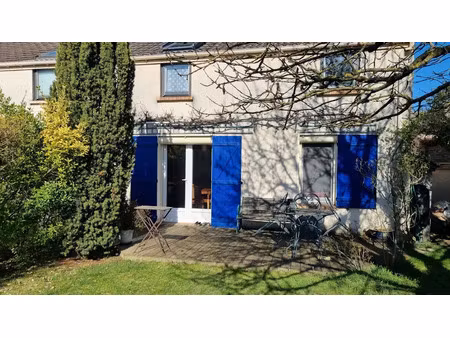 vente maison 5 pièces 96 m² à fleury-merogis (91700)  260 000 €