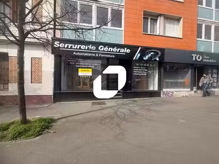 location entrepôt montreuil 93100 56m²