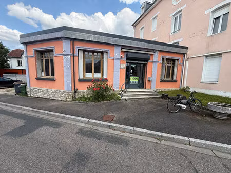 vente local commercial 1 pièce  120.00m²  vittel