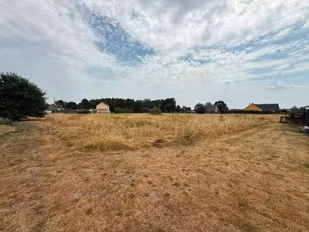 vente terrain  7237.00m²  la suze