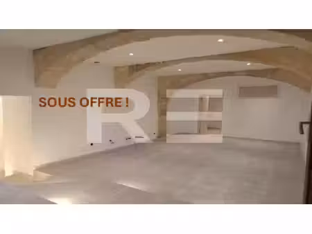 bel appartement t2 bis avec terrasse et place de parking