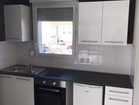 location appartement 2 pièces 49m² ecrouves 54200