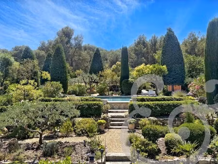 authentique mas provençal