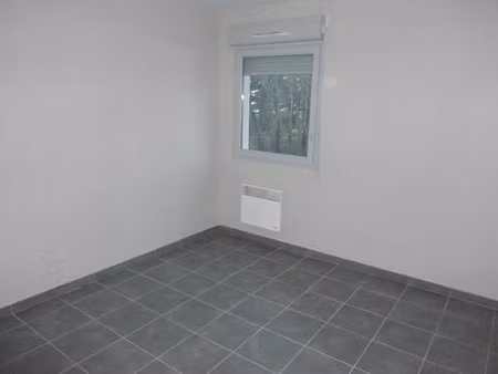 f2 l'etrat