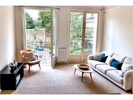 a vendre nantes saint-clement appartement type 3 lumineux et au calme