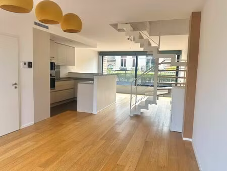 appartement à louer à rue de danemark saint-gilles (vbe48514)