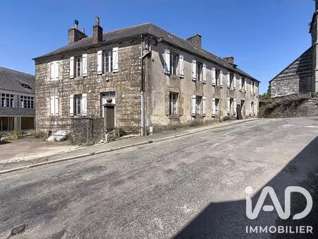 immeuble à uzel (22460)