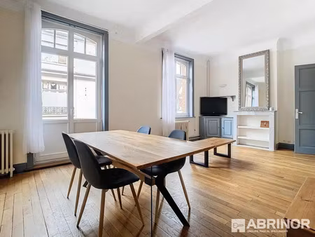 location appartement 3 pièces 75 m² à lille (59000)