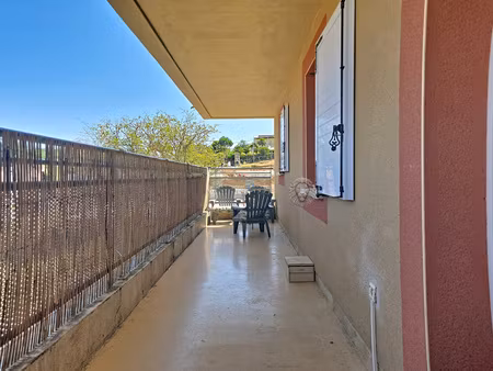 malemort - appartement t3 avec terrasse et garage