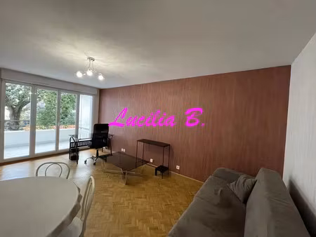location appartement 2 pièces 41 m² à tours (37000)