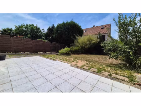 location maison 5 pièces 87 m² à cergy (95800)