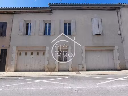 ste foy la grande : maison de ville avec atelier et deux garages