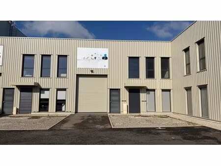 vente local d’activités decines charpieu 69150 161m²