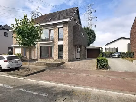 huis te koop in bazel met 5 slaapkamers