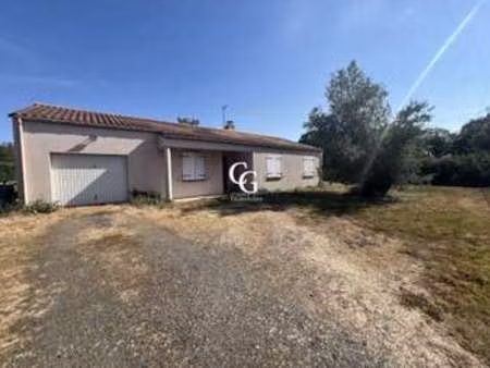 location maison meublé à vieillevigne (44116) : à louer meublé / 108m² vieillevigne
