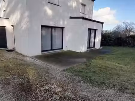 location maison à néant-sur-yvel (56430) : à louer / 100m² néant-sur-yvel