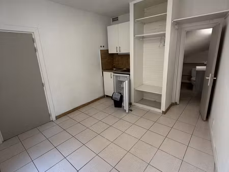 studio 13 46m2 en rdc quartier les arceaux