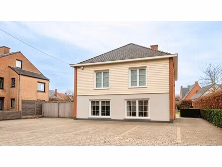 huis te koop in deerlijk met 3 slaapkamers